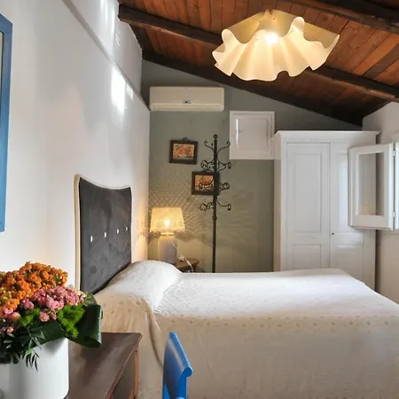 La Vedetta Bed & Breakfast