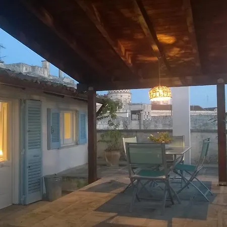 La Vedetta *