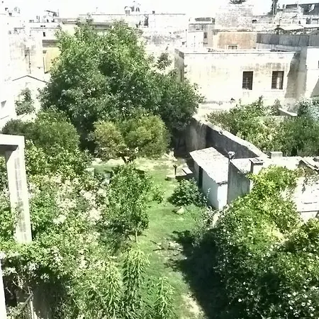 La Vedetta לינה וארוחת בוקר